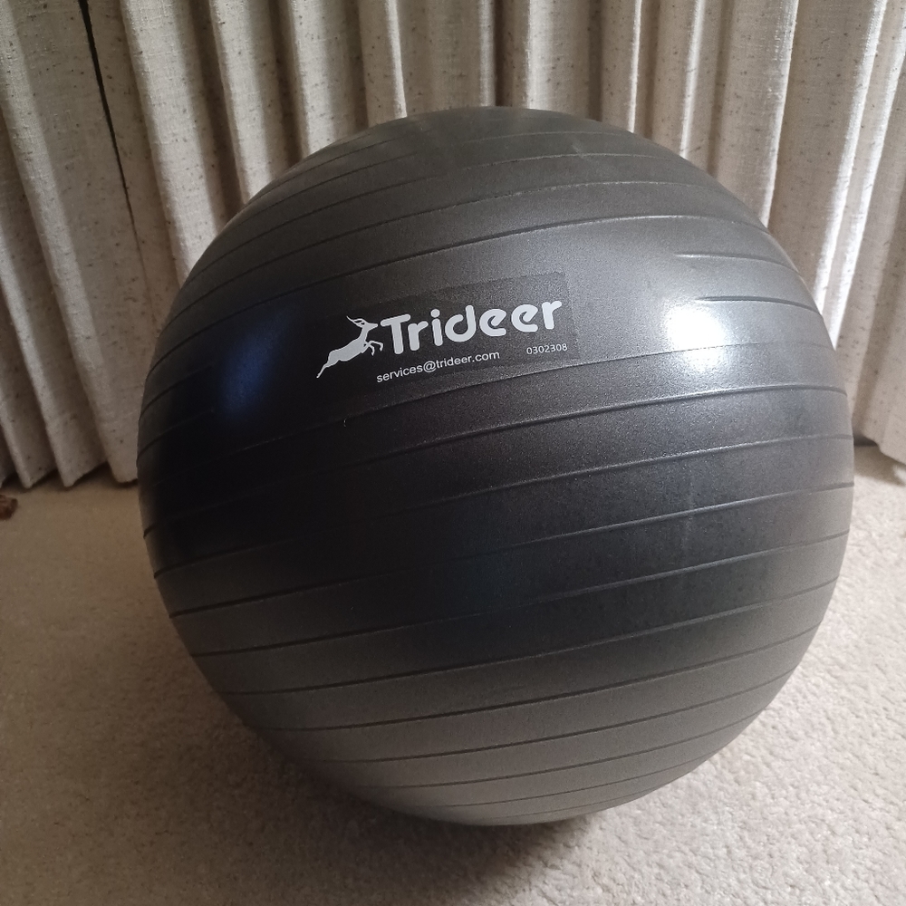 FITNESS exercise ball - Picture 8 of 8